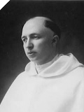 <strong>Le Père Joseph Marie Perrin</strong>, religieux au couvent dominicain de Marseille, ouvre ses portes dès 1940 aux réfugiés étrangers recherchés. À partir de 1942, Joseph Marie Perrin devient supérieur du couvent de Montpellier. Plusieurs évadés des Milles y trouvent refuge, notamment Johnny Friedländer. Les femmes juives sont recueillies au couvent des dominicaines des Tourelles, à Montpellier.<br>Un réseau d'aide se met en place pour la confection et la remise de faux passeports, puis le franchissement illégal de la frontière franco-espagnole. Le 2 août 1999, Yad Vashem décerne à Joseph Marie Perrin, le titre de ' Juste parmi les Nations '.